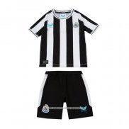 Prima Maglia Newcastle United 22-23 Bambino